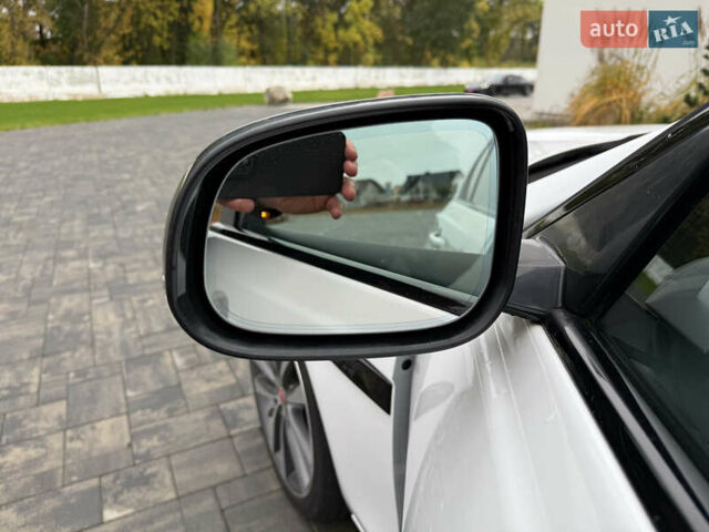 Ягуар XE 2019 в Луцке на Automoto.ua Белый Ягуар XE, объемом двигателя 2 л и пробегом 190 тыс. км за 16900 $, фото 21 на Automoto.ua