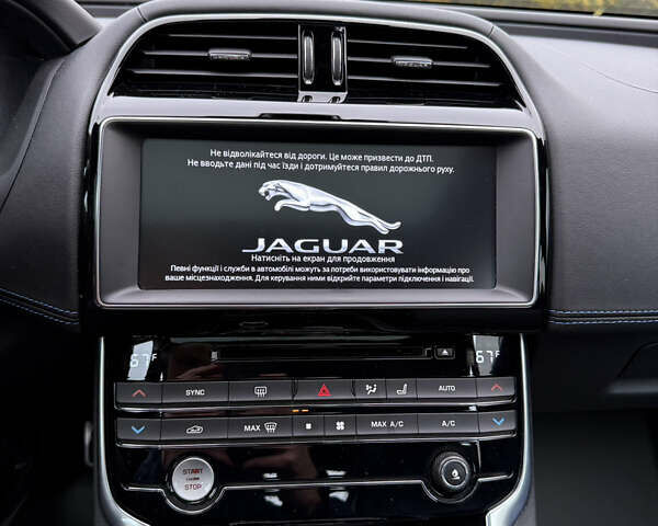 Ягуар XE 2019 в Луцке на Automoto.ua Белый Ягуар XE, объемом двигателя 2 л и пробегом 190 тыс. км за 16900 $, фото 16 на Automoto.ua