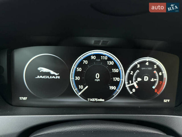 Ягуар XE 2019 в Луцке на Automoto.ua Белый Ягуар XE, объемом двигателя 2 л и пробегом 190 тыс. км за 16900 $, фото 12 на Automoto.ua