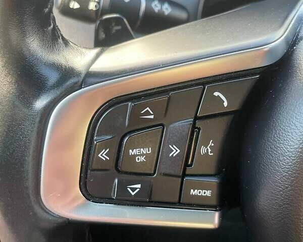 Черный Ягуар XE, объемом двигателя 2 л и пробегом 117 тыс. км за 16500 $, фото 20 на Automoto.ua