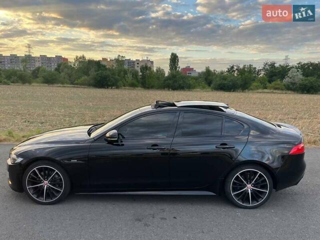 Черный Ягуар XE, объемом двигателя 2 л и пробегом 117 тыс. км за 16500 $, фото 5 на Automoto.ua