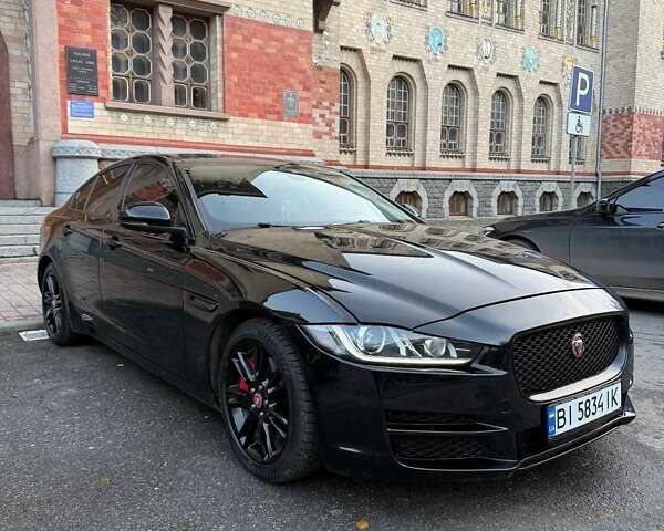 Черный Ягуар XE, объемом двигателя 2 л и пробегом 134 тыс. км за 14900 $, фото 15 на Automoto.ua