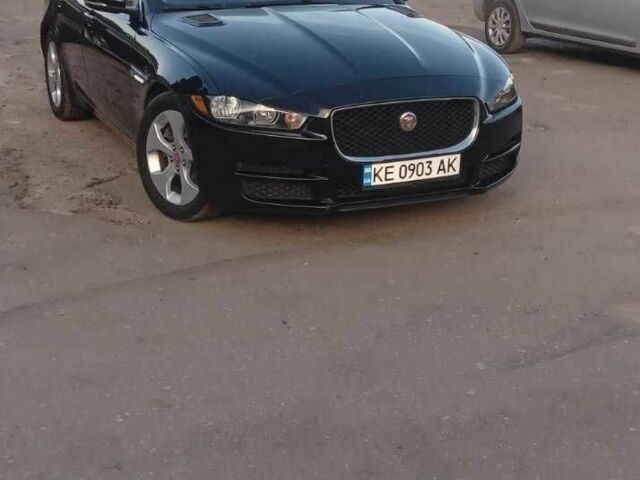 Черный Ягуар XE, объемом двигателя 2 л и пробегом 130 тыс. км за 15000 $, фото 20 на Automoto.ua