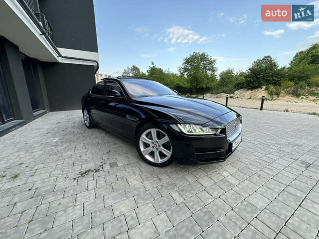 Черный Ягуар XE, объемом двигателя 2 л и пробегом 203 тыс. км за 16500 $, фото 5 на Automoto.ua