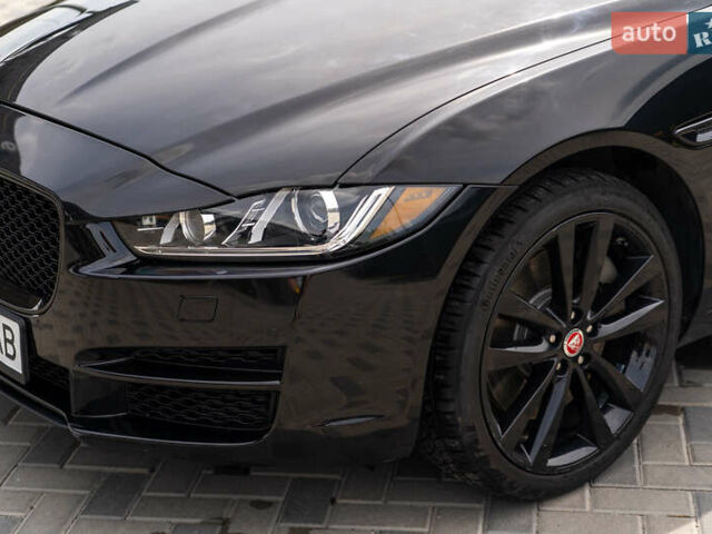 Чорний Ягуар XE, об'ємом двигуна 3 л та пробігом 81 тис. км за 23000 $, фото 9 на Automoto.ua