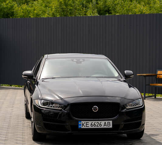 Чорний Ягуар XE, об'ємом двигуна 3 л та пробігом 81 тис. км за 23000 $, фото 8 на Automoto.ua