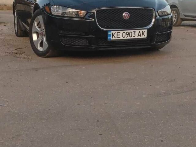 Черный Ягуар XE, объемом двигателя 2 л и пробегом 130 тыс. км за 15000 $, фото 17 на Automoto.ua