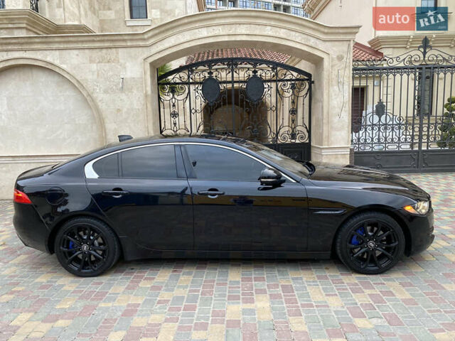 Черный Ягуар XE, объемом двигателя 2 л и пробегом 113 тыс. км за 11999 $, фото 17 на Automoto.ua