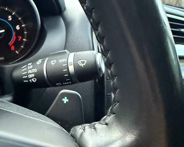 Черный Ягуар XE, объемом двигателя 2 л и пробегом 134 тыс. км за 14900 $, фото 19 на Automoto.ua