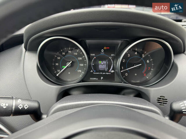 Черный Ягуар XE, объемом двигателя 2 л и пробегом 124 тыс. км за 13900 $, фото 15 на Automoto.ua