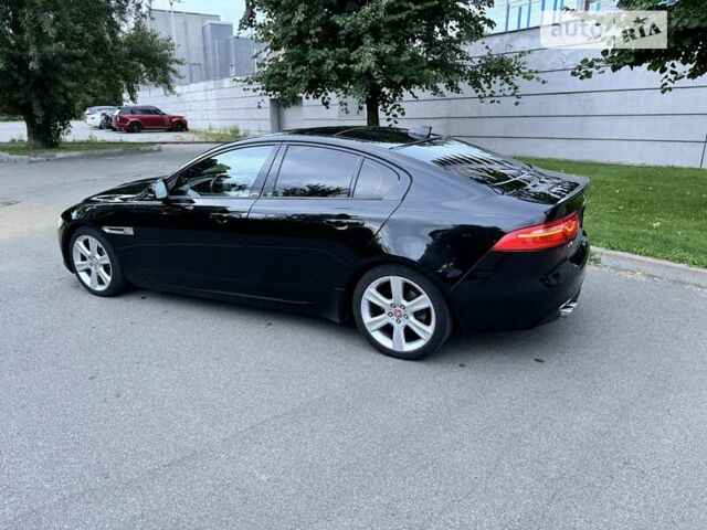 Черный Ягуар XE, объемом двигателя 2 л и пробегом 100 тыс. км за 15500 $, фото 3 на Automoto.ua