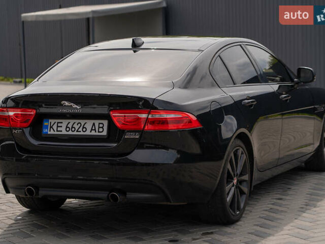Чорний Ягуар XE, об'ємом двигуна 3 л та пробігом 81 тис. км за 23000 $, фото 14 на Automoto.ua