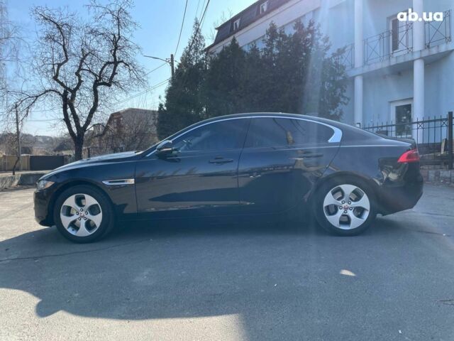 Черный Ягуар XE, объемом двигателя 2 л и пробегом 196 тыс. км за 15890 $, фото 10 на Automoto.ua