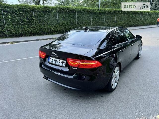 Черный Ягуар XE, объемом двигателя 2 л и пробегом 100 тыс. км за 15500 $, фото 5 на Automoto.ua