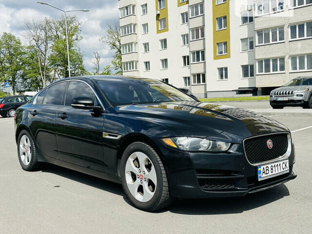 Черный Ягуар XE, объемом двигателя 2 л и пробегом 240 тыс. км за 18000 $, фото 10 на Automoto.ua