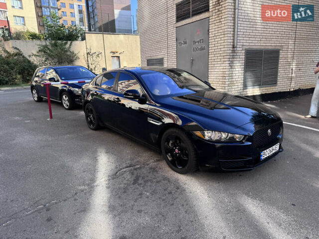 Чорний Ягуар XE, об'ємом двигуна 2 л та пробігом 115 тис. км за 13500 $, фото 9 на Automoto.ua