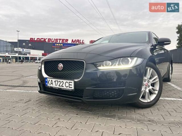 Черный Ягуар XE, объемом двигателя 2 л и пробегом 71 тыс. км за 18200 $, фото 12 на Automoto.ua