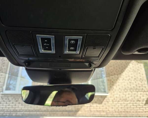 Чорний Ягуар XE, об'ємом двигуна 2 л та пробігом 58 тис. км за 25000 $, фото 17 на Automoto.ua