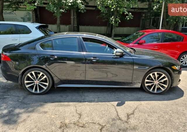 Чорний Ягуар XE, об'ємом двигуна 2 л та пробігом 58 тис. км за 25000 $, фото 11 на Automoto.ua