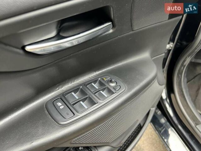 Чорний Ягуар XE, об'ємом двигуна 2 л та пробігом 109 тис. км за 17490 $, фото 9 на Automoto.ua