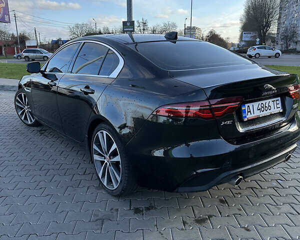 Чорний Ягуар XE, об'ємом двигуна 2 л та пробігом 16 тис. км за 26300 $, фото 6 на Automoto.ua