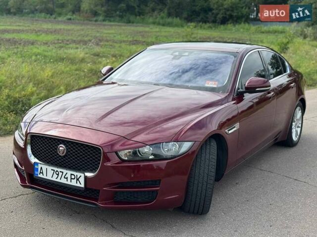 Червоний Ягуар XE, об'ємом двигуна 2 л та пробігом 90 тис. км за 14500 $, фото 3 на Automoto.ua