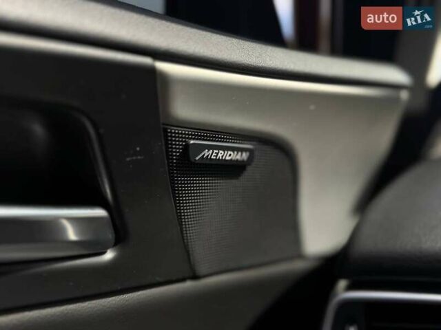 Червоний Ягуар XE, об'ємом двигуна 2 л та пробігом 90 тис. км за 14500 $, фото 47 на Automoto.ua
