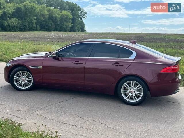 Червоний Ягуар XE, об'ємом двигуна 2 л та пробігом 90 тис. км за 14500 $, фото 8 на Automoto.ua