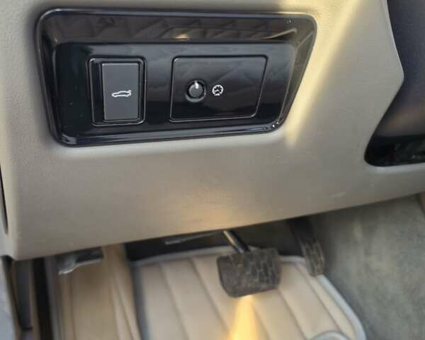 Красный Ягуар XE, объемом двигателя 2 л и пробегом 103 тыс. км за 14999 $, фото 19 на Automoto.ua