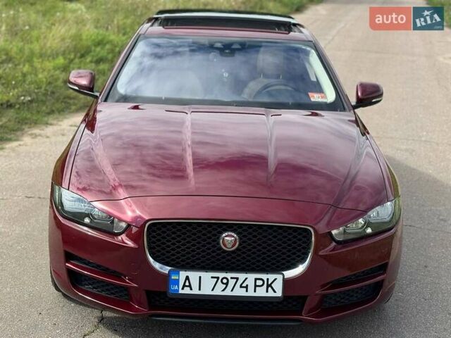 Червоний Ягуар XE, об'ємом двигуна 2 л та пробігом 90 тис. км за 14500 $, фото 11 на Automoto.ua
