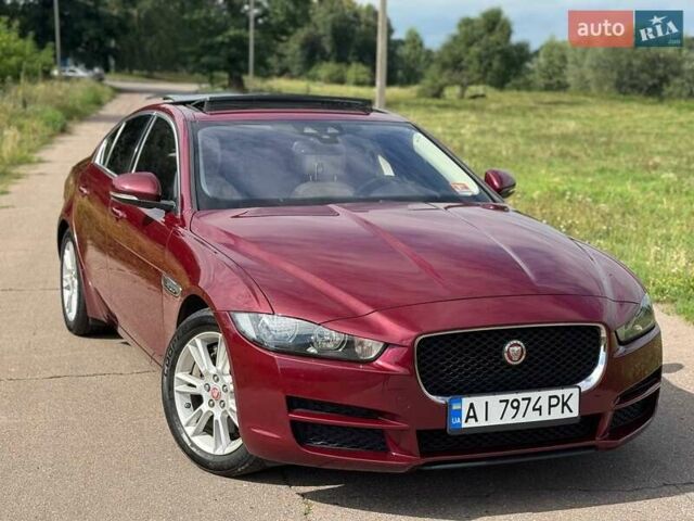 Червоний Ягуар XE, об'ємом двигуна 2 л та пробігом 90 тис. км за 14500 $, фото 12 на Automoto.ua