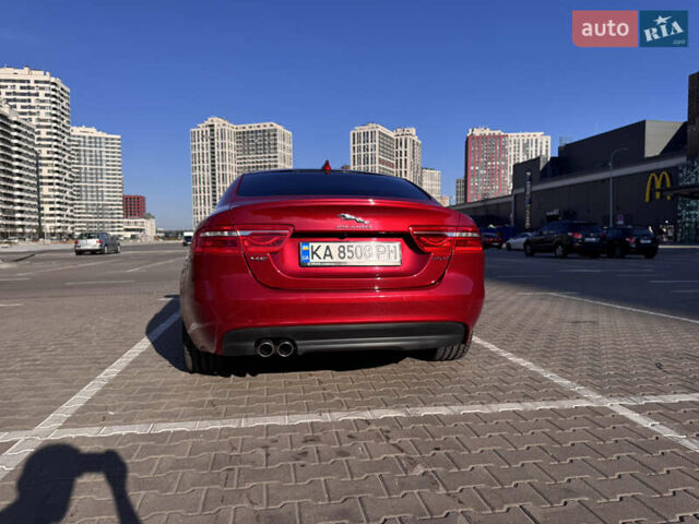 Красный Ягуар XE, объемом двигателя 2 л и пробегом 142 тыс. км за 18500 $, фото 18 на Automoto.ua