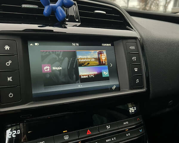 Ягуар XE 2016 у Вінниці на Automoto.ua Червоний Ягуар XE, об'ємом двигуна 2 л та пробігом 164 тис. км за 14000 $, фото 18 на Automoto.ua