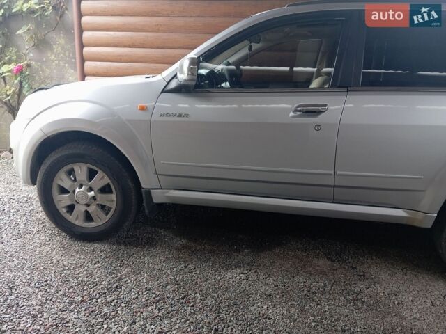 Красный Ягуар XE, объемом двигателя 2 л и пробегом 133 тыс. км за 11900 $, фото 60 на Automoto.ua
