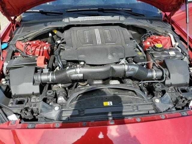 Красный Ягуар XE, объемом двигателя 3 л и пробегом 56 тыс. км за 3200 $, фото 10 на Automoto.ua