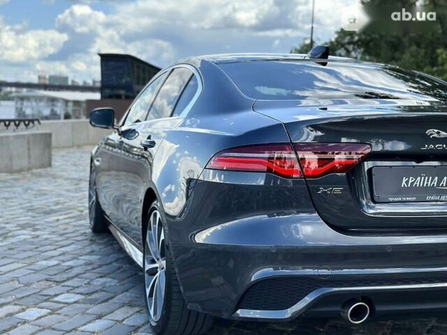 Ягуар XE, объемом двигателя 2 л и пробегом 23 тыс. км за 41890 $, фото 7 на Automoto.ua