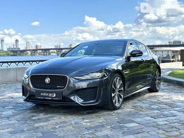 Ягуар XE, объемом двигателя 2 л и пробегом 23 тыс. км за 41890 $, фото 3 на Automoto.ua