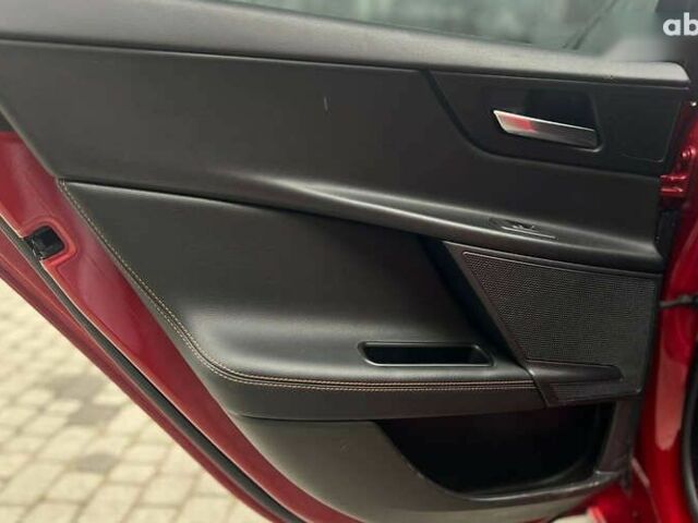 Ягуар XE, объемом двигателя 2 л и пробегом 188 тыс. км за 15300 $, фото 20 на Automoto.ua