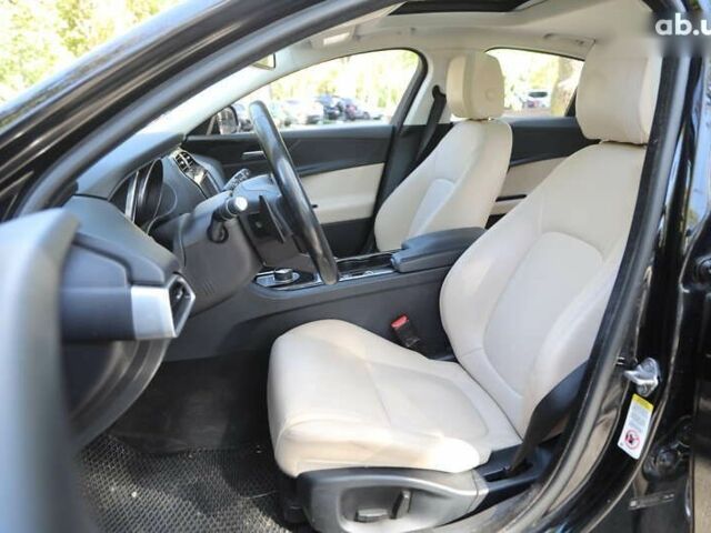 Ягуар XE, об'ємом двигуна 2 л та пробігом 128 тис. км за 16500 $, фото 6 на Automoto.ua