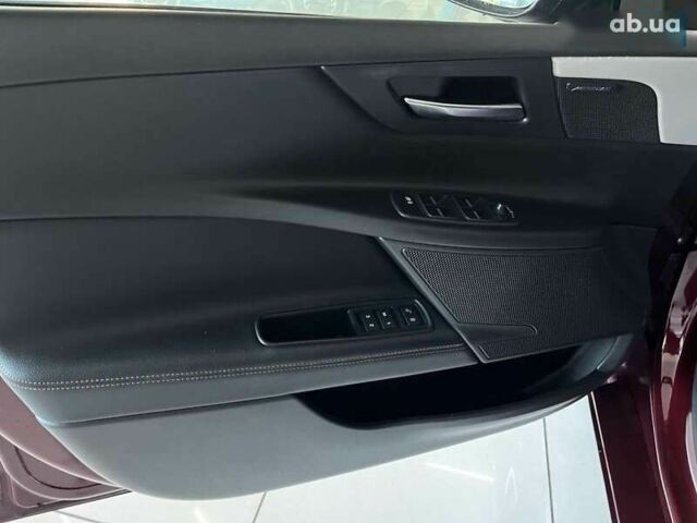Ягуар XE, объемом двигателя 2 л и пробегом 107 тыс. км за 15500 $, фото 9 на Automoto.ua
