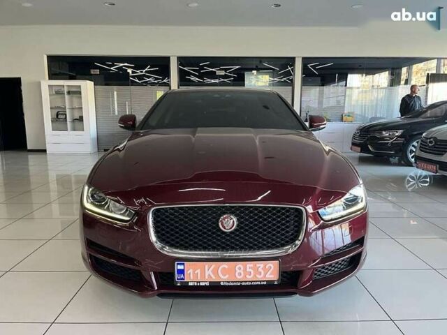 Ягуар XE, объемом двигателя 2 л и пробегом 107 тыс. км за 15500 $, фото 1 на Automoto.ua