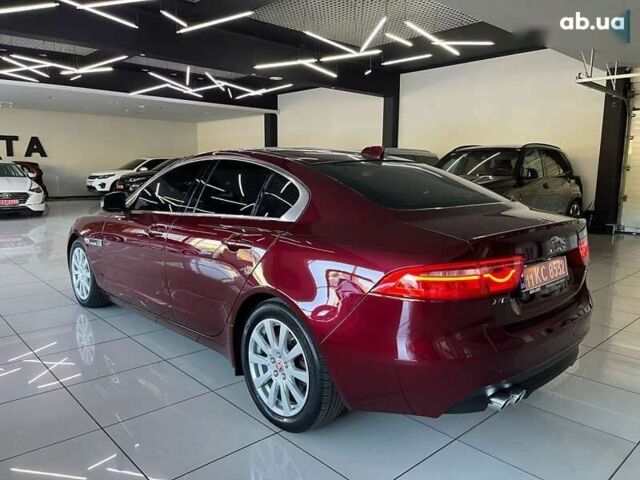 Ягуар XE, объемом двигателя 2 л и пробегом 107 тыс. км за 15500 $, фото 4 на Automoto.ua