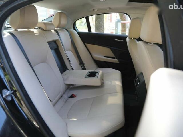 Ягуар XE, об'ємом двигуна 2 л та пробігом 128 тис. км за 16500 $, фото 8 на Automoto.ua