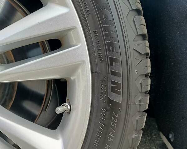 Ягуар XE, объемом двигателя 2 л и пробегом 89 тыс. км за 19600 $, фото 25 на Automoto.ua