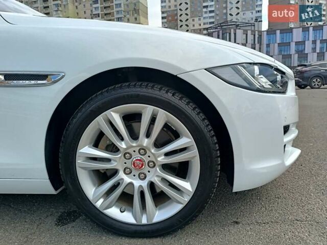 Ягуар XE, объемом двигателя 2 л и пробегом 89 тыс. км за 19600 $, фото 14 на Automoto.ua