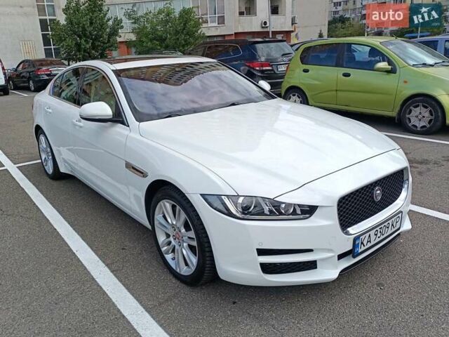 Ягуар XE, объемом двигателя 2 л и пробегом 89 тыс. км за 19600 $, фото 4 на Automoto.ua