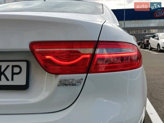 Ягуар XE, объемом двигателя 2 л и пробегом 89 тыс. км за 19600 $, фото 11 на Automoto.ua