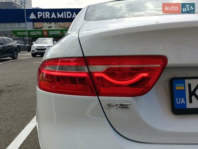 Ягуар XE, объемом двигателя 2 л и пробегом 89 тыс. км за 19600 $, фото 12 на Automoto.ua