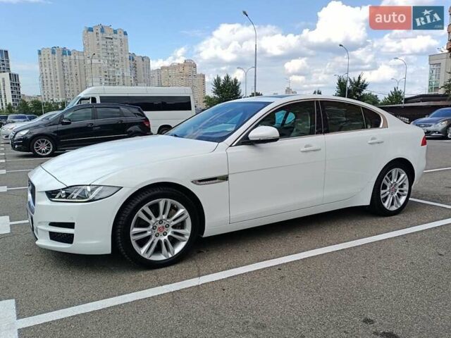 Ягуар XE, объемом двигателя 2 л и пробегом 89 тыс. км за 19600 $, фото 2 на Automoto.ua