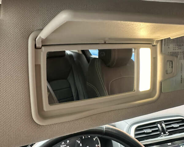 Ягуар XE, об'ємом двигуна 2 л та пробігом 58 тис. км за 21499 $, фото 35 на Automoto.ua